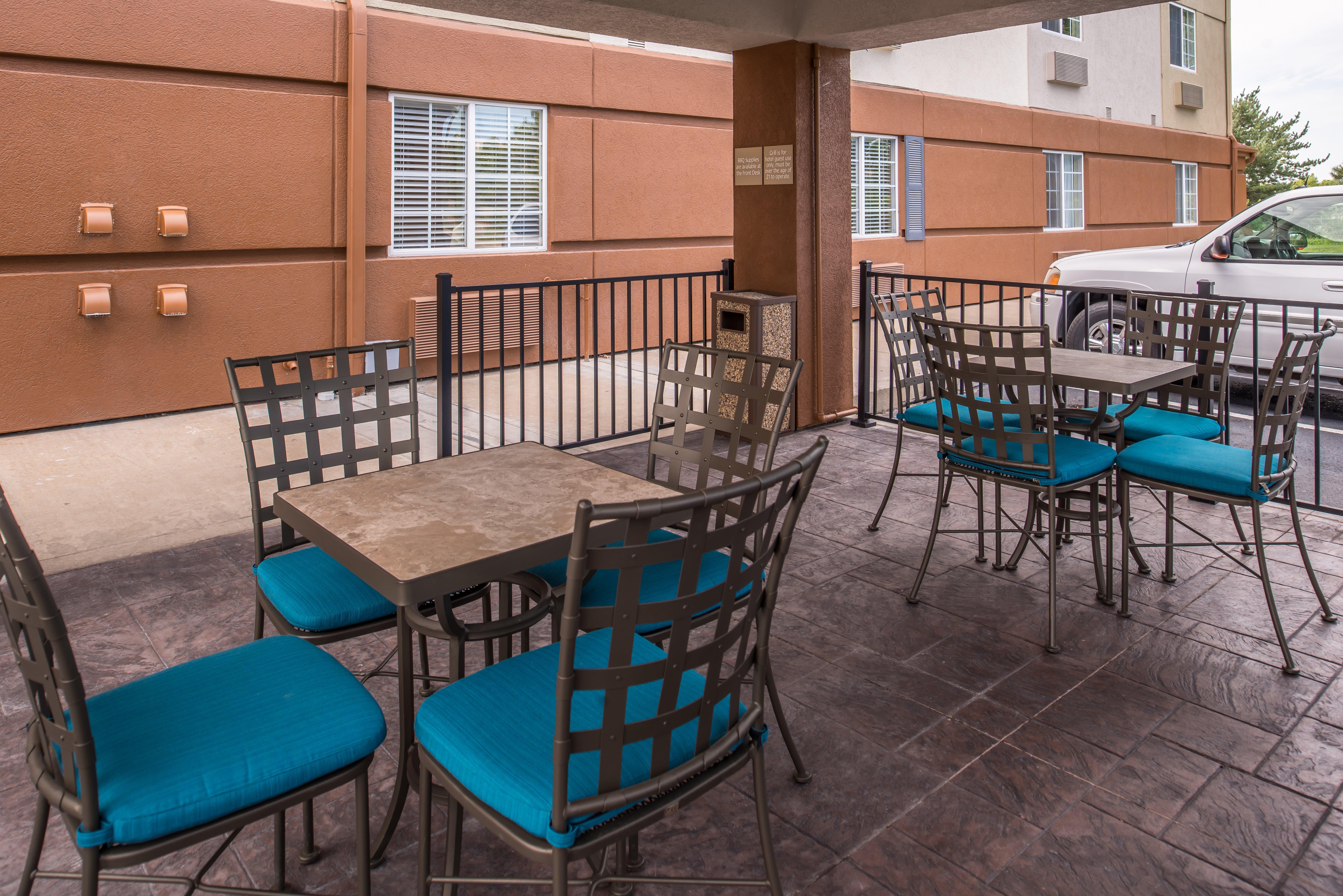 Candlewood Suites - Topeka West By Ihg Exterior foto